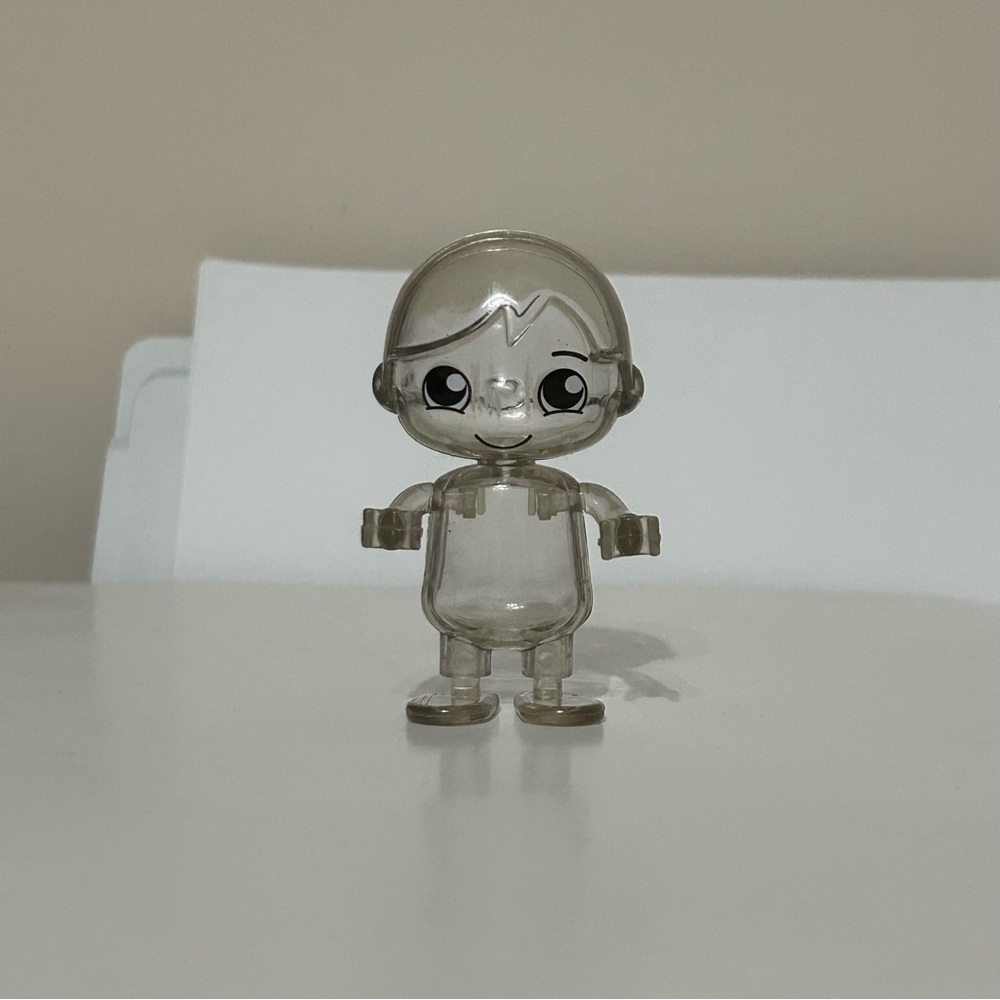Ryan's World Invisible Clear Invisi-Ryan Figure - Picture 2 of 8